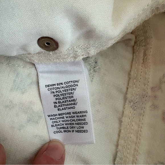 NWT LOFT Floral Modern Skinny White Jeans Sz 31 - 1217 - Picture 8 of 11